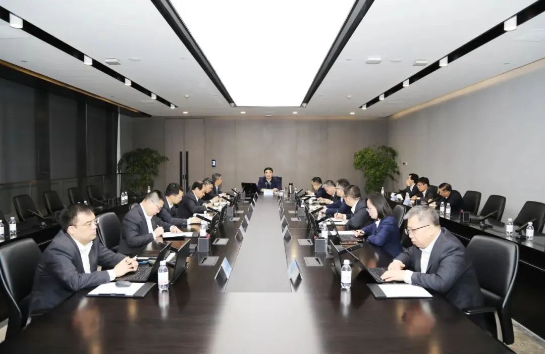 山東重工黨委召開會議 認(rèn)真學(xué)習(xí)習(xí)近平總書記重要講話重要指示精神 部署近期重點(diǎn)工作